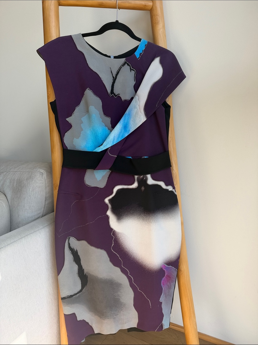 Roland Mouret Purple Abstract Print Midi Dress with Black Waistband